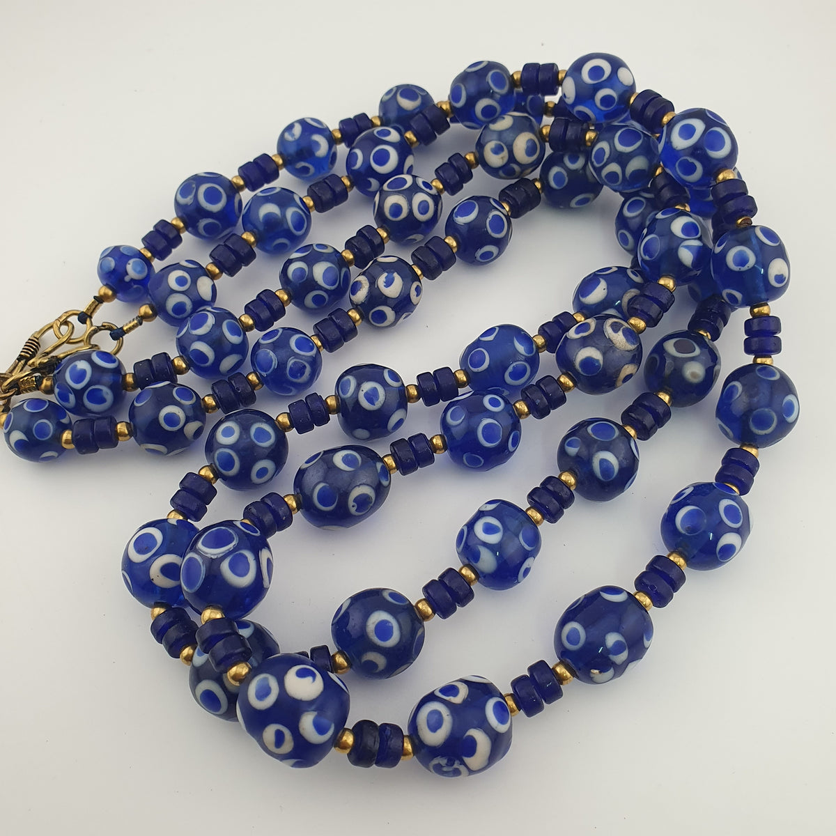 Collier de perles de verre millefiori style vénitien ancien