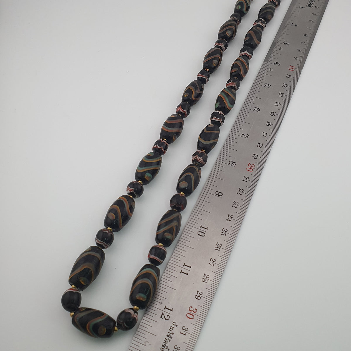 Collier de perles de verre fantaisie de style vénitien ancien