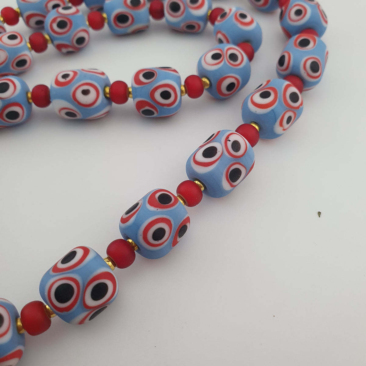 Antique Venetian Style Sky Blue Eyes & Venetian WhiteHeart Glass Beads Necklace