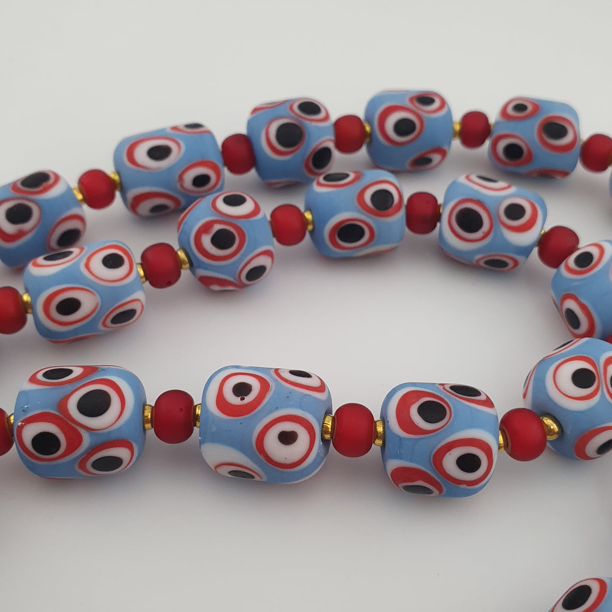 Antique Venetian Style Sky Blue Eyes & Venetian WhiteHeart Glass Beads Necklace