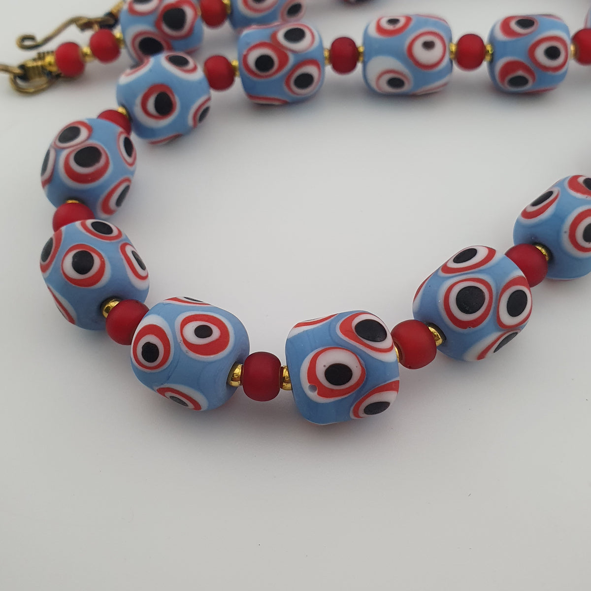 Antique Venetian Style Sky Blue Eyes & Venetian WhiteHeart Glass Beads Necklace