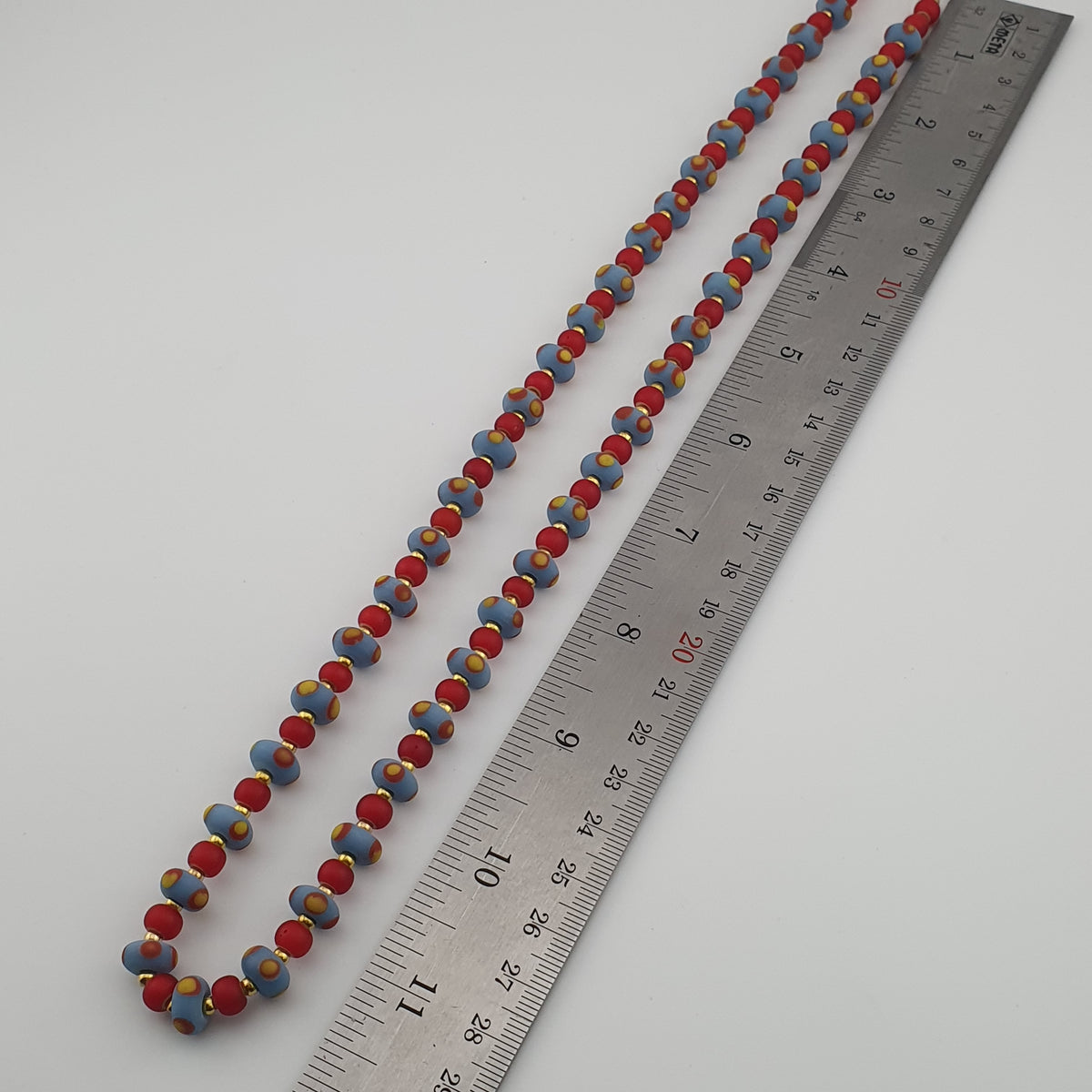 Collier en verre vénitien ancien : Perles Tiny Eyes & WhiteHeart (56 cm)
