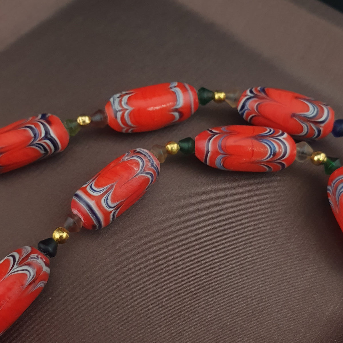 Vintage Venetian African Style Feather Desgin Orange Glass Beads Necklace