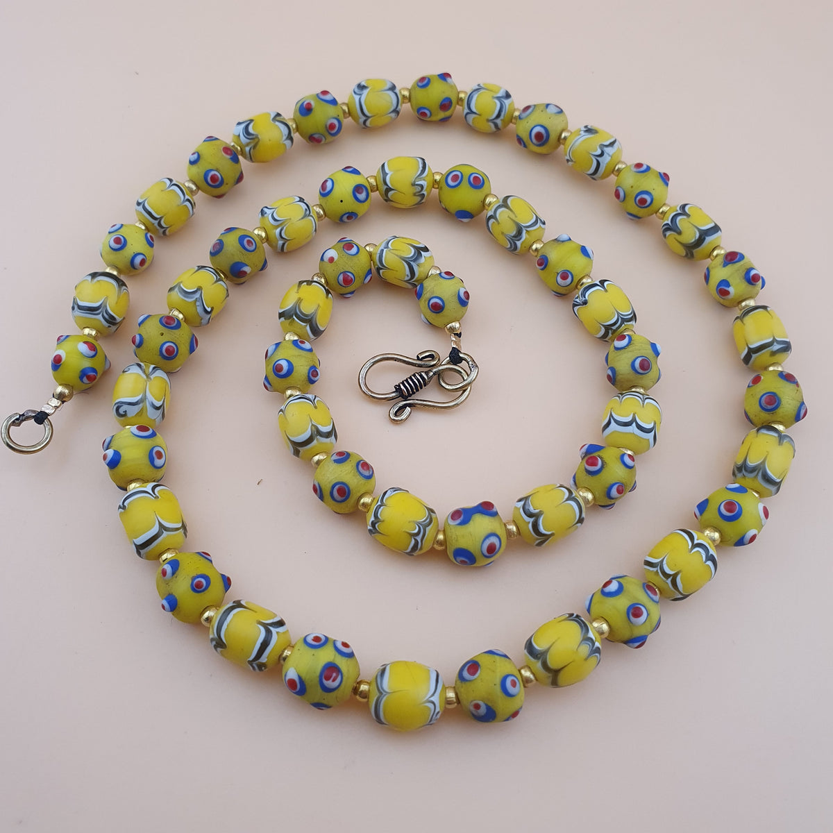 Vintage Venetian Style Skunk Eyes And Feather Desgin Glass Beads Necklace