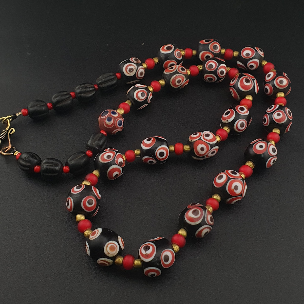 Collier ancien style vénitien mille yeux et perles vénitiennes WhiteHeart