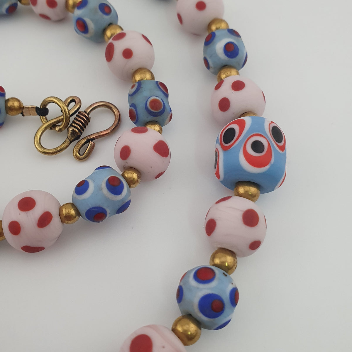 Antique Venetian Style Eyes Glass Beads Necklace