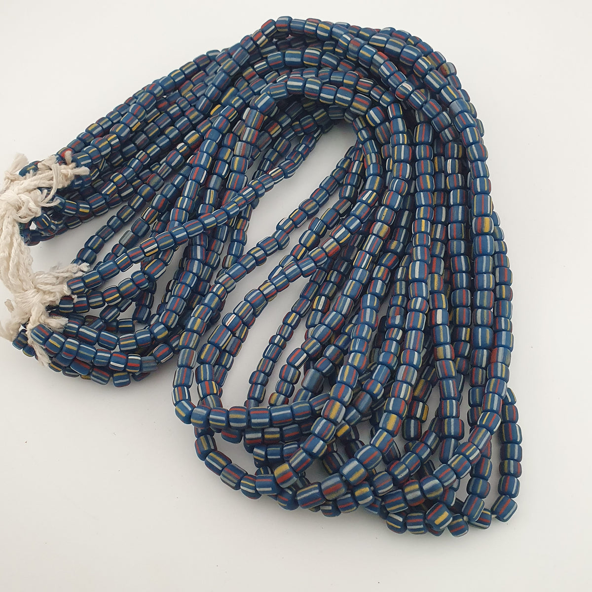 Collier de perles de verre 5,5 - 6 mm à motif rayé, style africain vintage