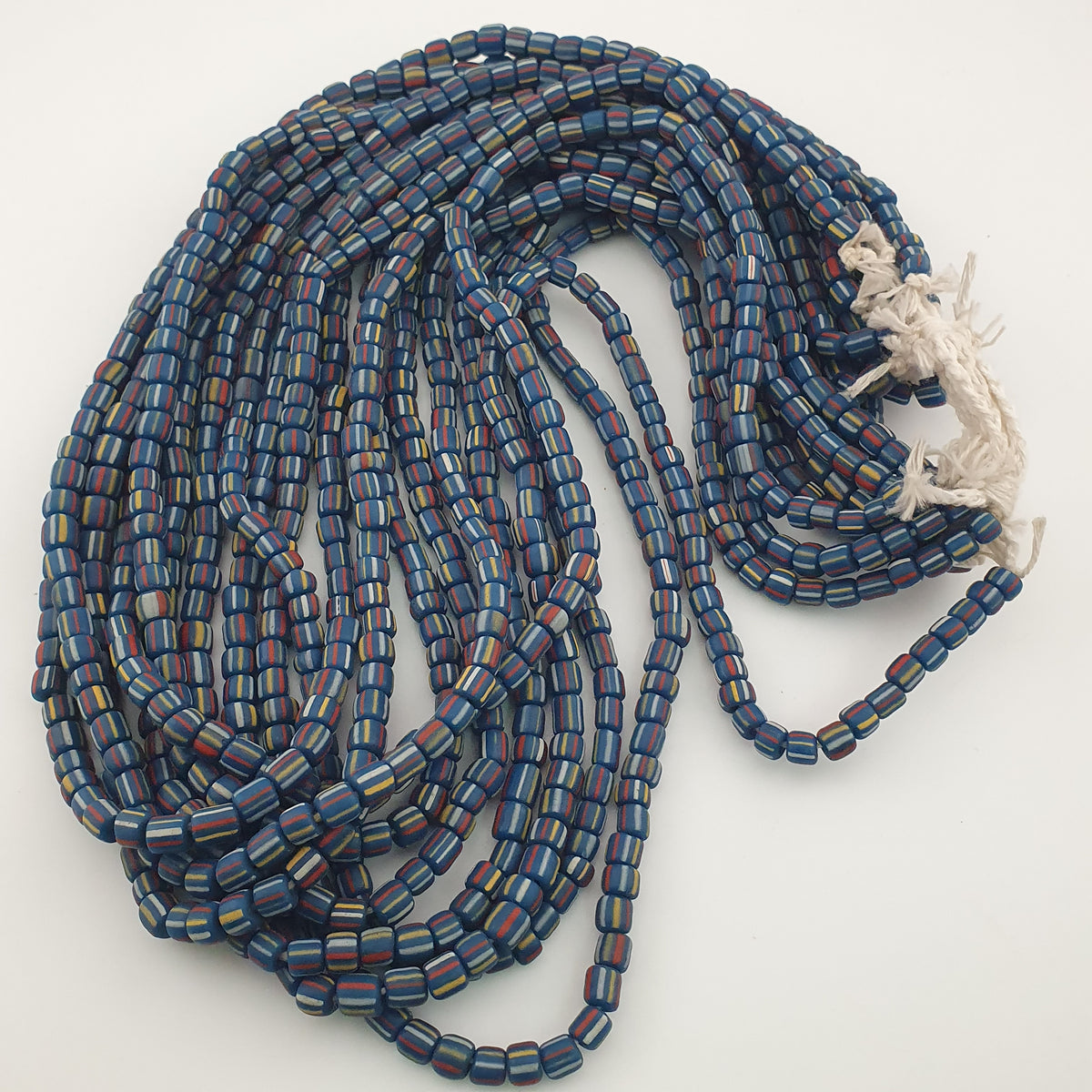 Collier de perles de verre 5,5 - 6 mm à motif rayé, style africain vintage