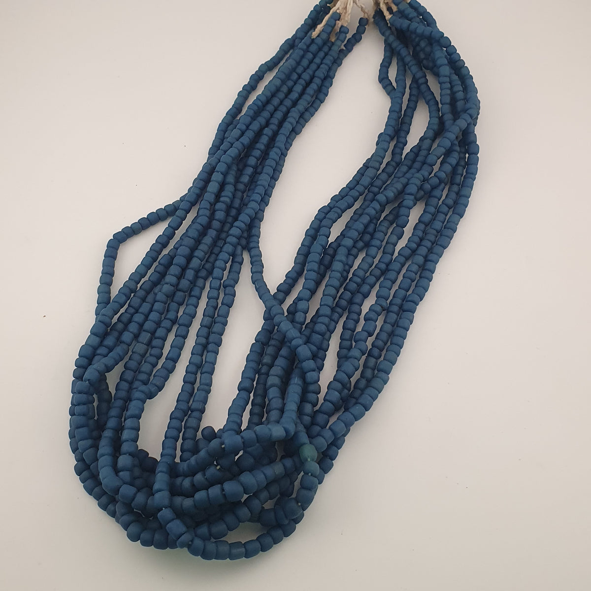 Collier de perles de 4-5,5 mm, style africain antique, vert bleu