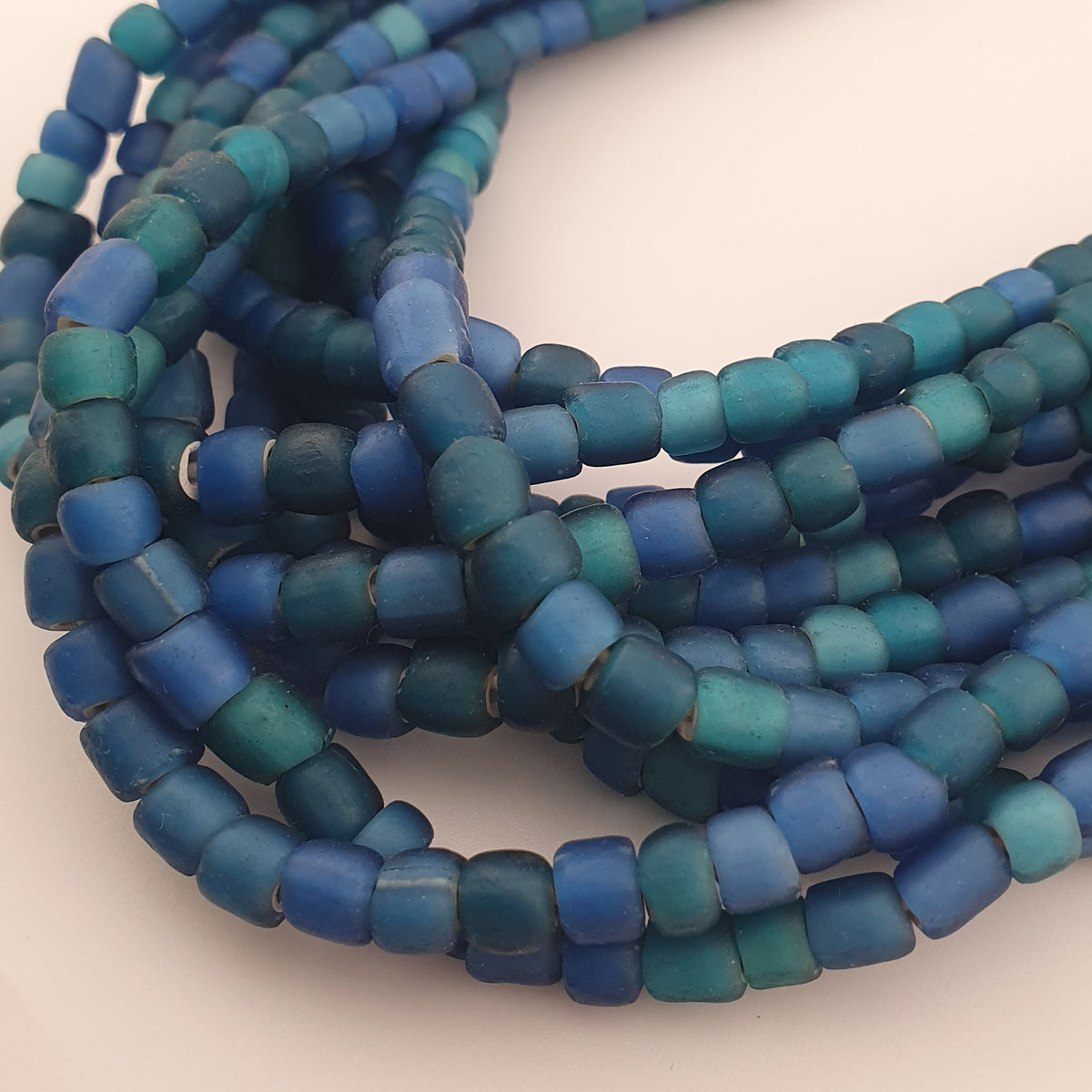 Antique Venetian Light Dark Blue 5-6mm Beads Strands Necklace