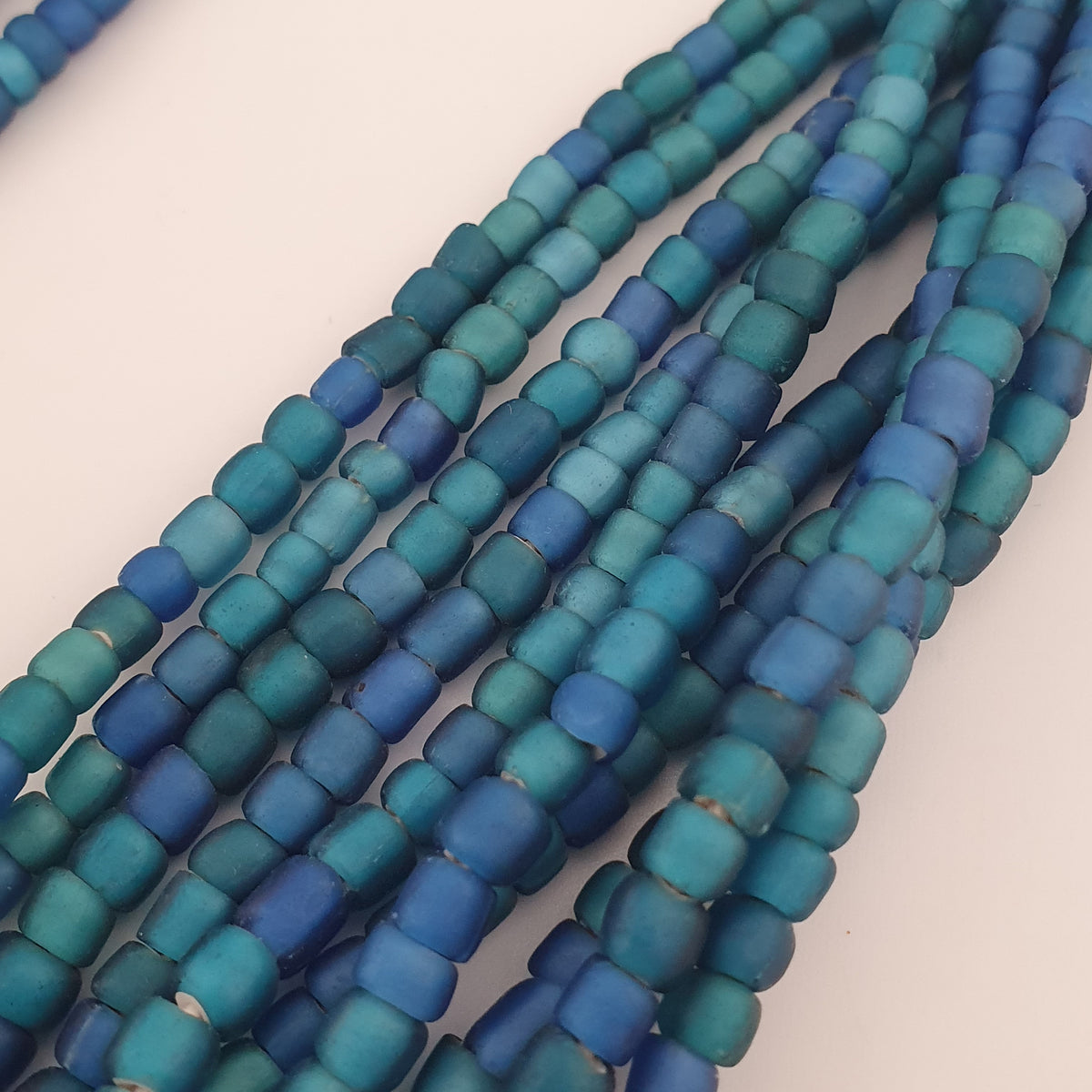 Antique Venetian Light Dark Blue 5-6mm Beads Strands Necklace