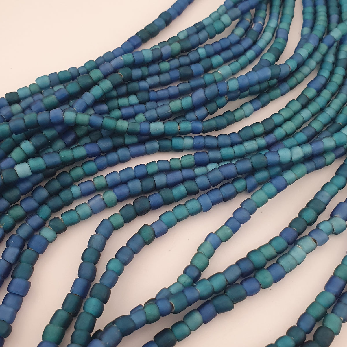 Antique Venetian Light Dark Blue 5-6mm Beads Strands Necklace