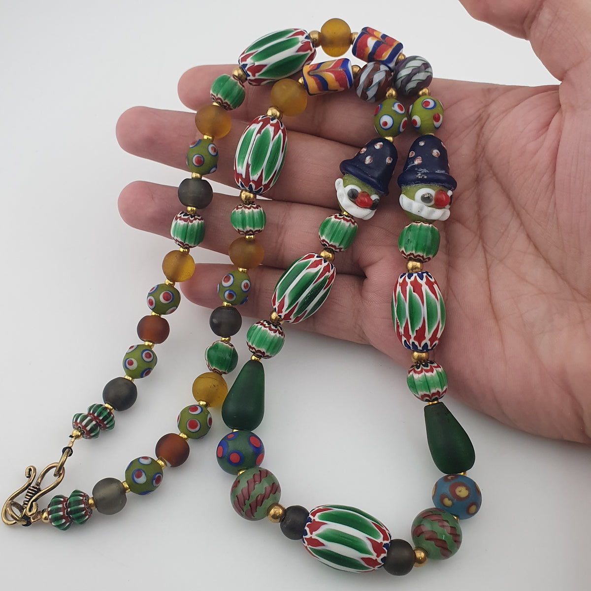 Collier de perles de verre style africain vénitien vintage mélangé
