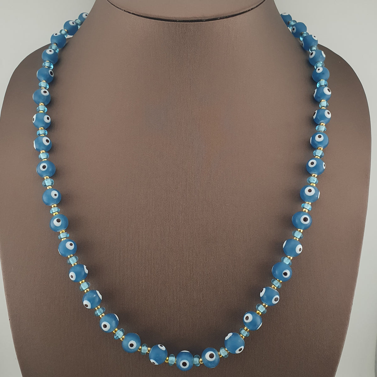 Collier de perles en verre de style vénitien vintage Œil de Turc