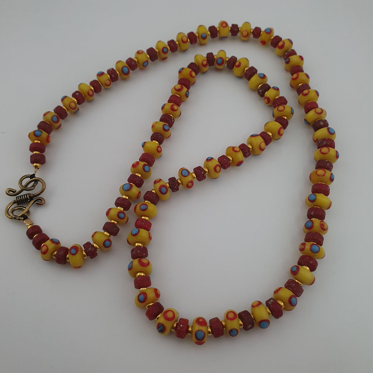 Antique Venetian African Eyes & Red African Tiny tire Shape Glass Beads Necklace