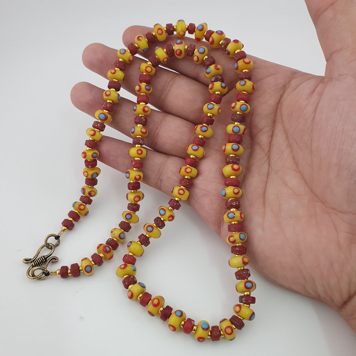 Antique Venetian African Eyes & Red African Tiny tire Shape Glass Beads Necklace