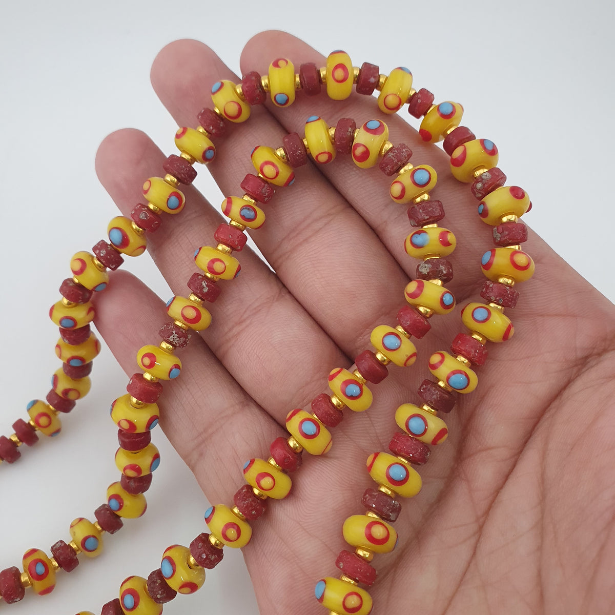 Antique Venetian African Eyes & Red African Tiny tire Shape Glass Beads Necklace