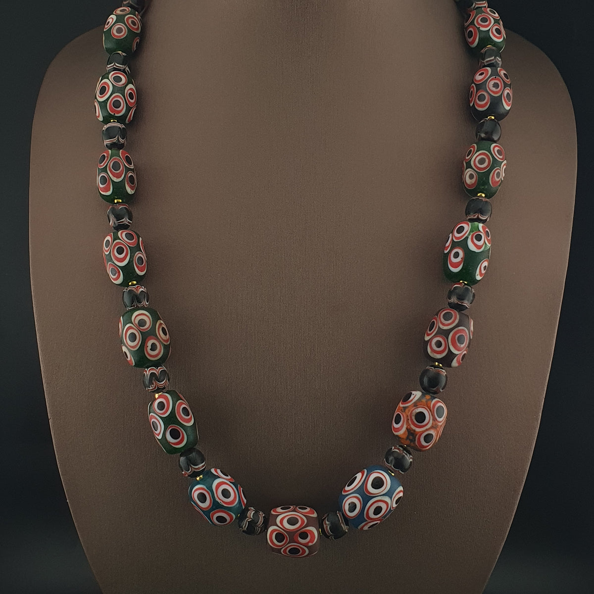 Collier en perles de verre de style vénitien antique, grosses perles