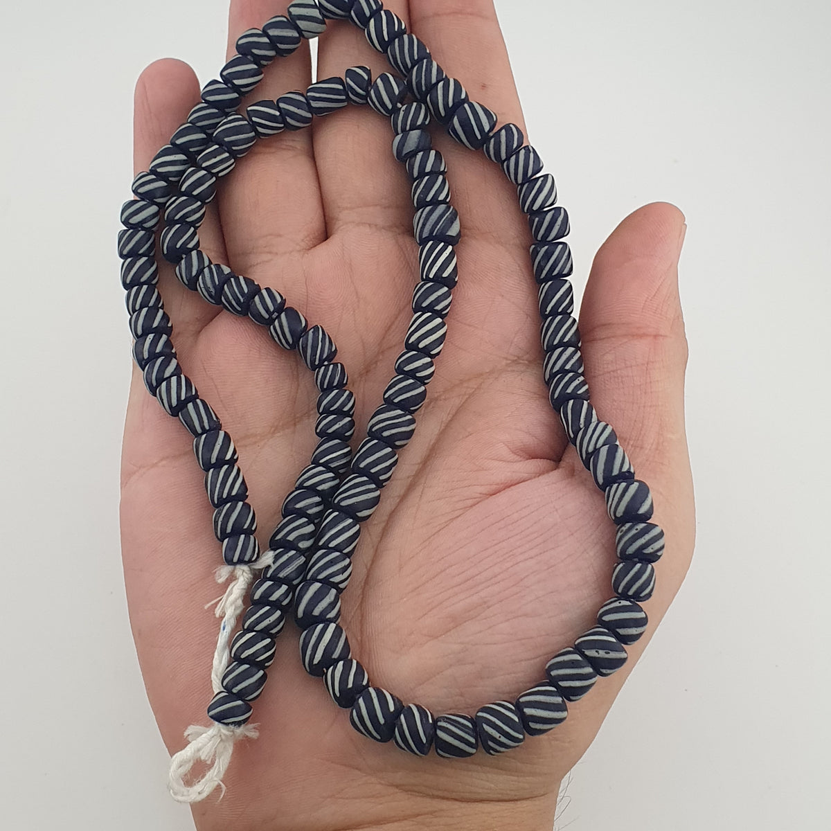 Vintage African white Stripe Black 7.0mm - 7.3mm Glass Beads Necklace