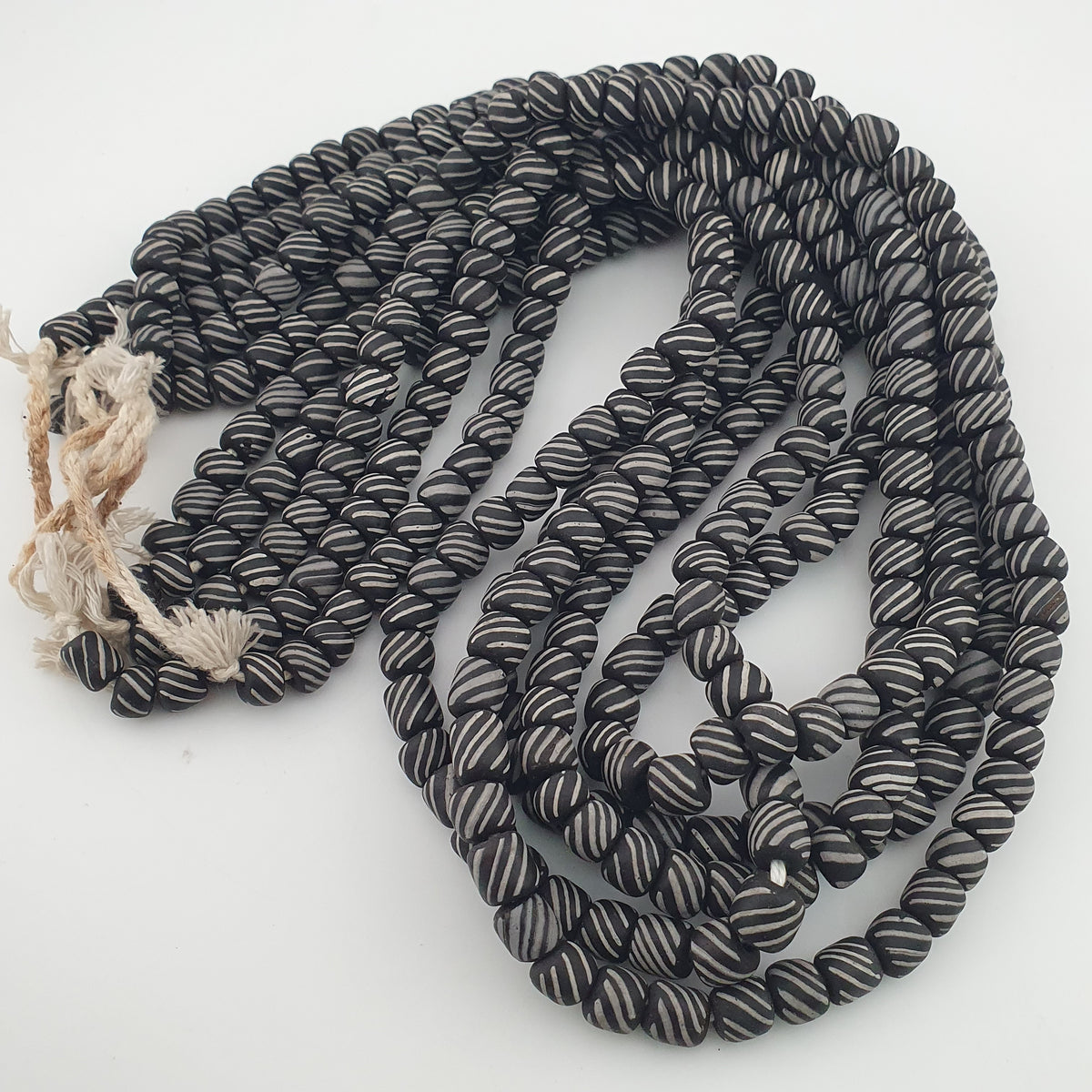 Vintage African Style White Stripe Black 8.2mm - 8.5mm Glass Beads Necklace Strand