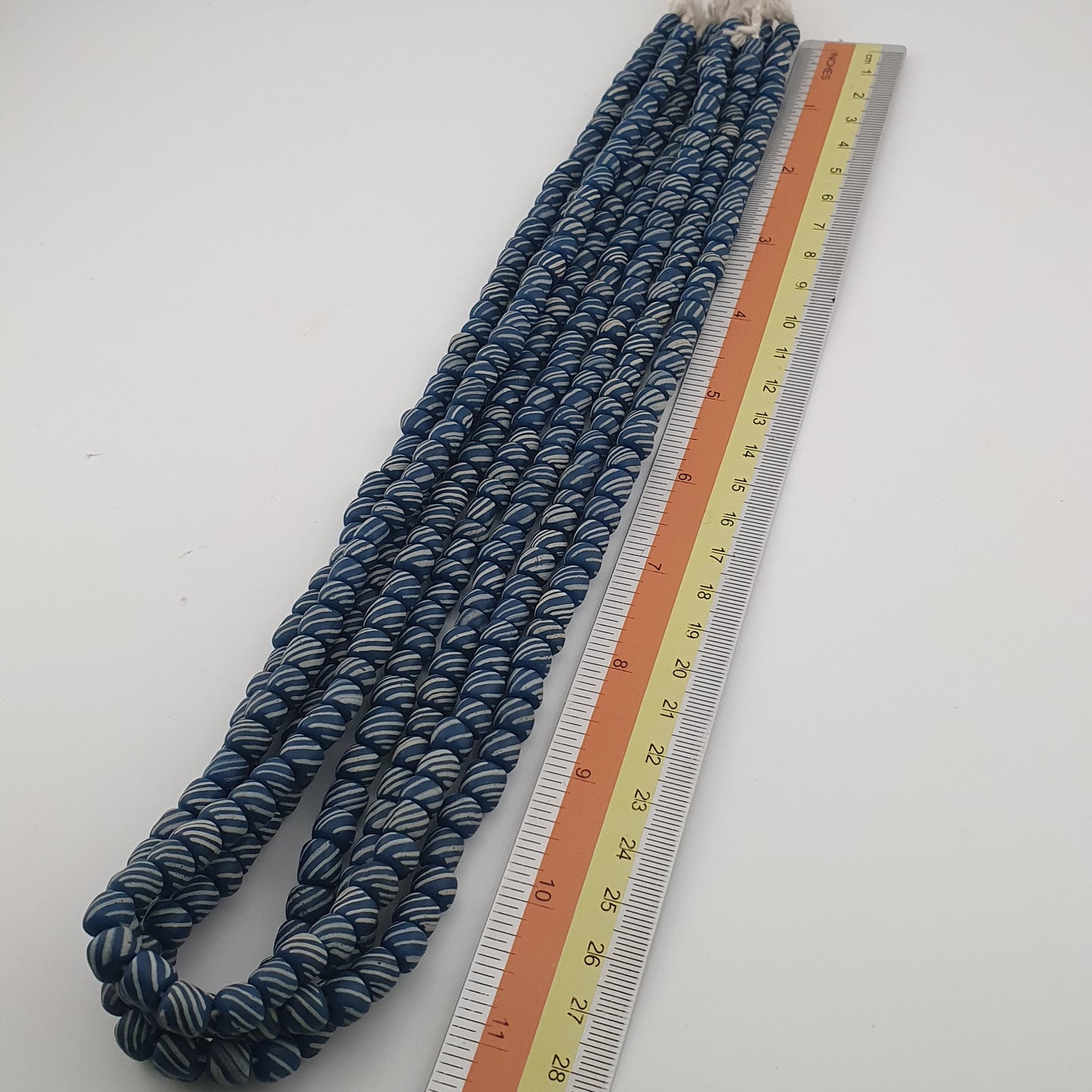 Vintage Afrikanischer Stil Weißer Streifen Blau 7mm -8mm Glasperlen Halskette Strang