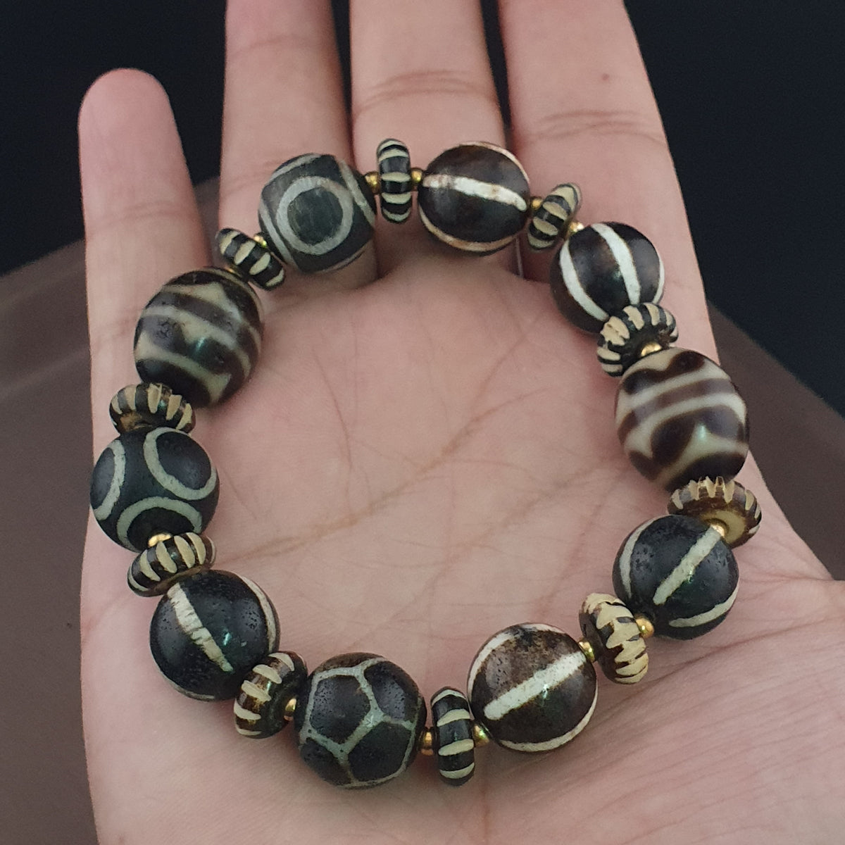 Antikes burmesisches Pumtek-Pyu- & Dzi-Achatperlenarmband