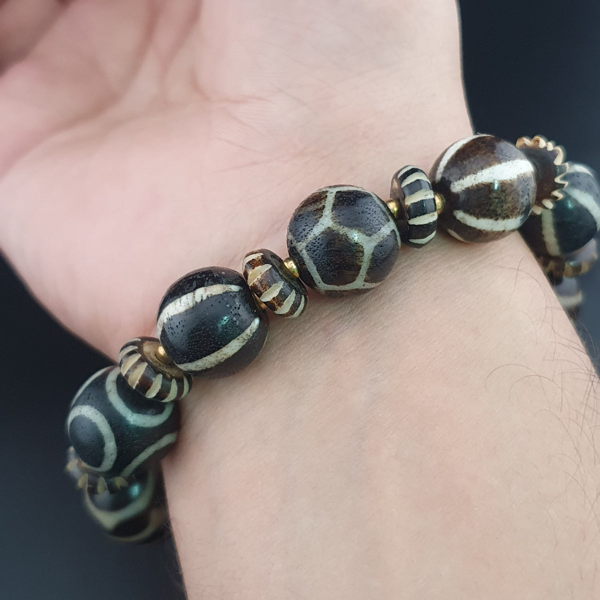 Antikes burmesisches Pumtek-Pyu- & Dzi-Achatperlenarmband