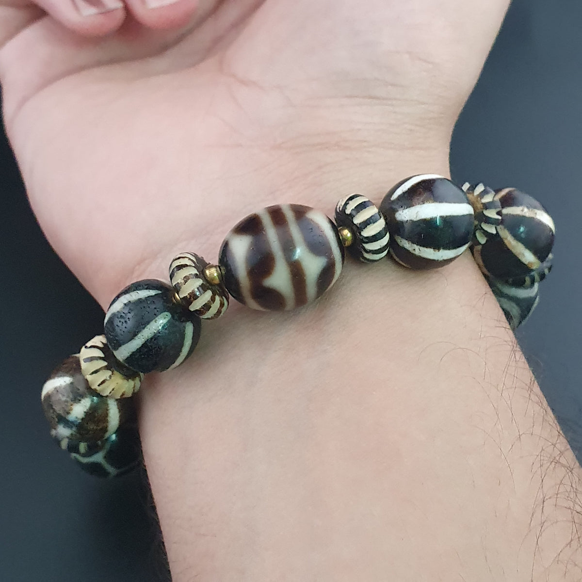 Antikes burmesisches Pumtek-Pyu- & Dzi-Achatperlenarmband