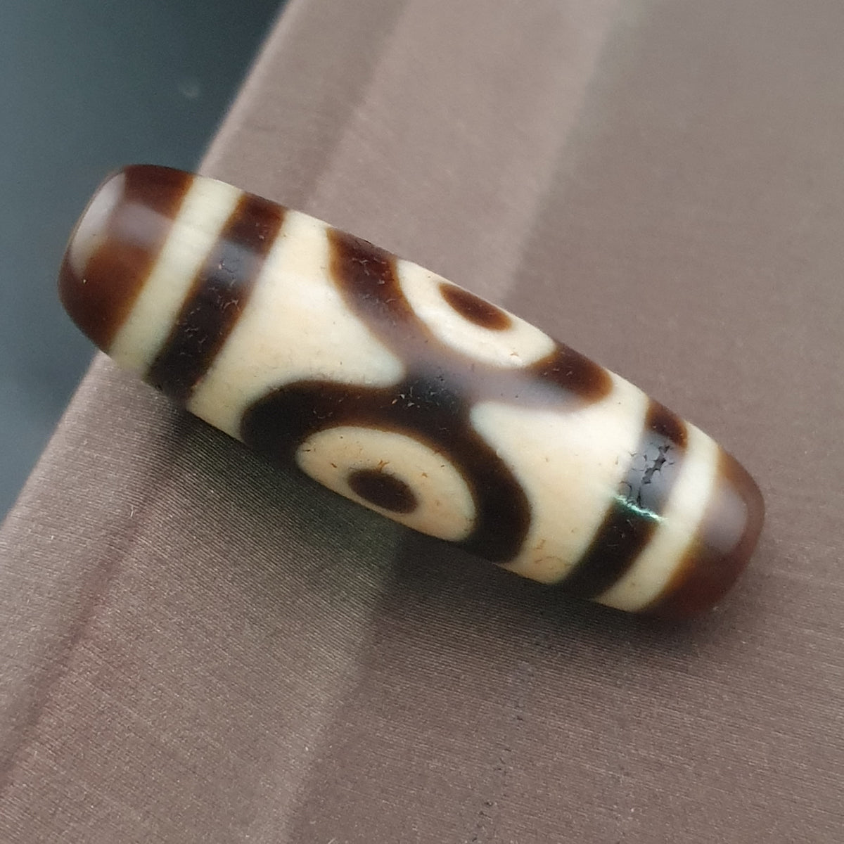 Antique Hiamalayan Tibetan Agate Dzi Bead Amulet