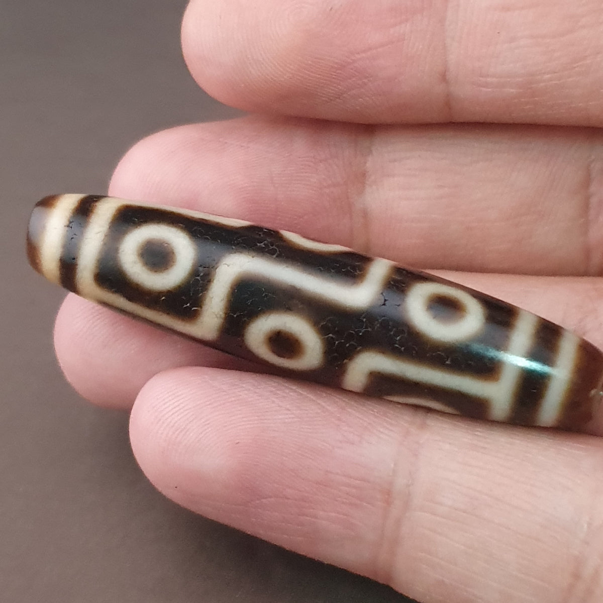 Pendentif Amulette Tibétaine Ancienne Agate Dzi 9 Yeux de l'Himalaya