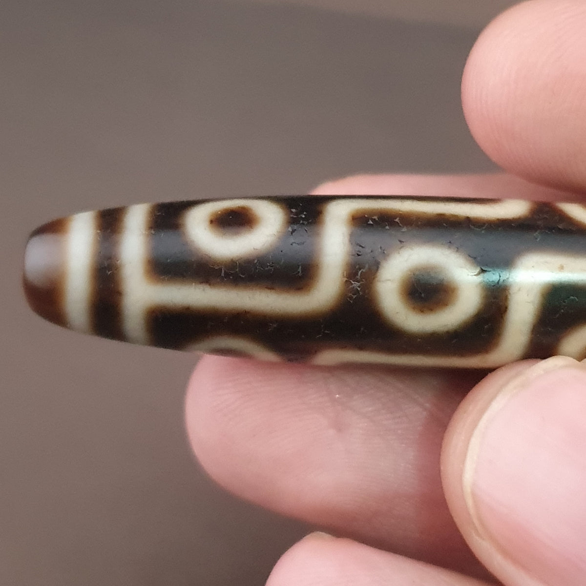 Pendentif Amulette Tibétaine Ancienne Agate Dzi 9 Yeux de l'Himalaya