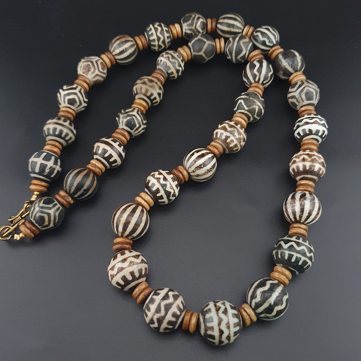 Collier de perles Pumtek Pyu antiques birmanes