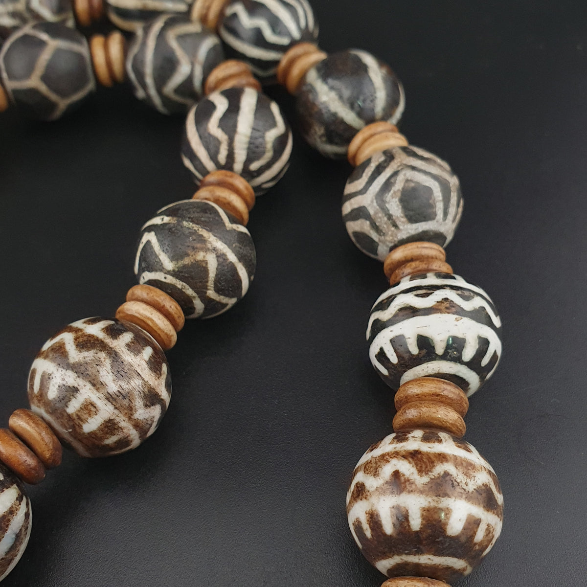 Collier de perles Pumtek Pyu antiques birmanes