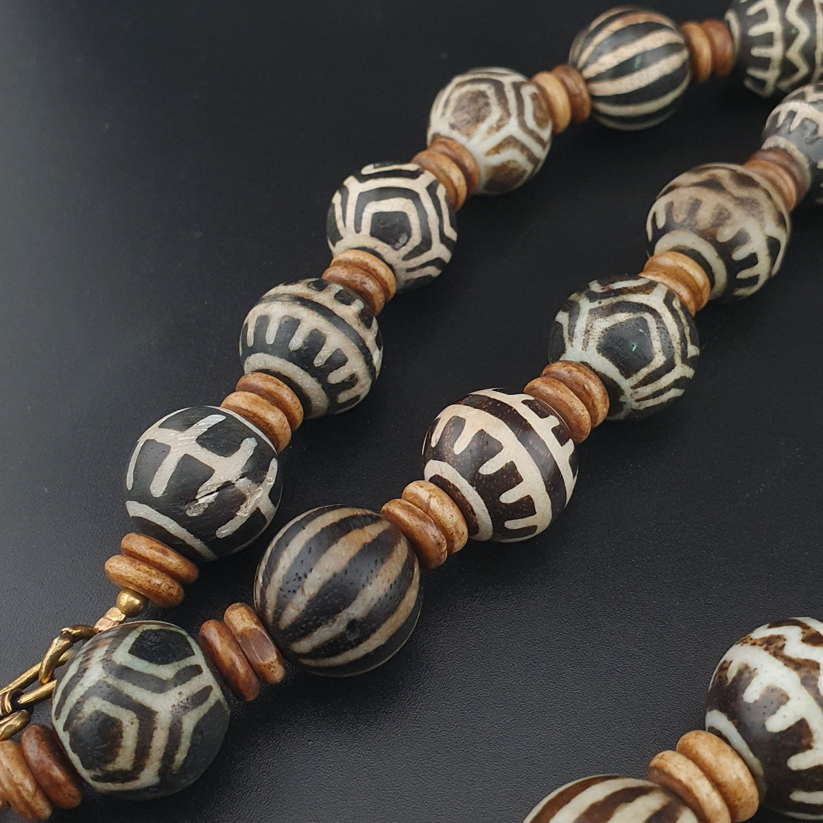 Collier de perles Pumtek Pyu antiques birmanes