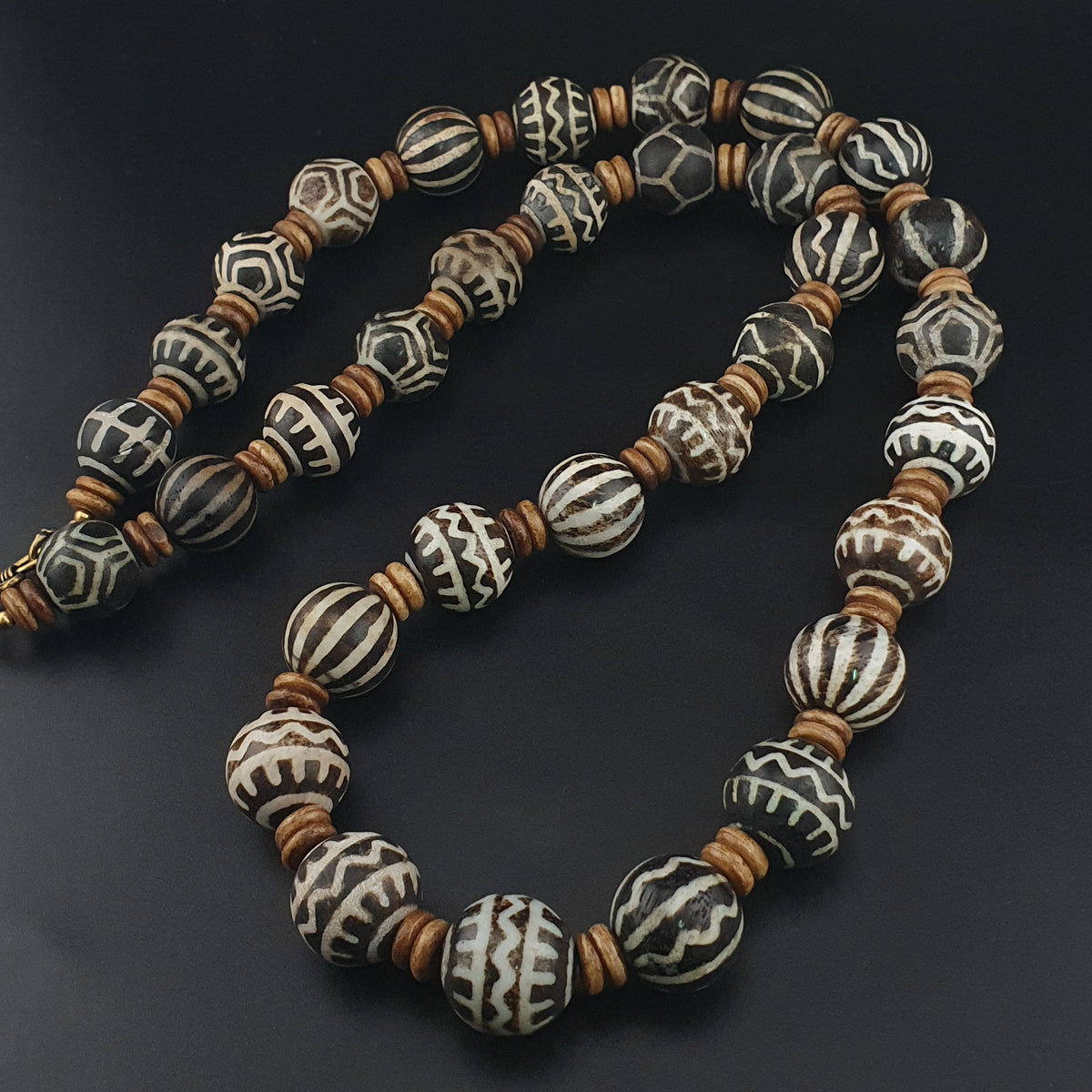 Collier de perles Pumtek Pyu antiques birmanes