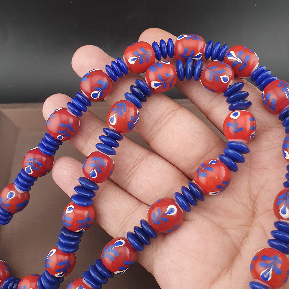 Vintage Venetian Style Floral Glass And tire Shape Blue Glass Beads Necklace