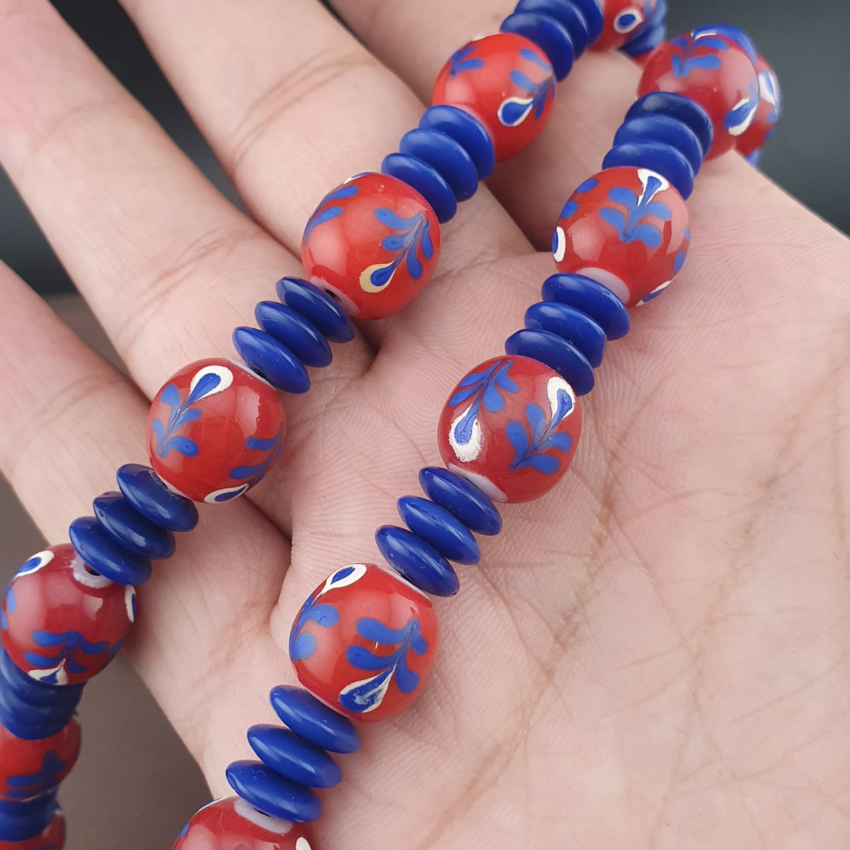Vintage Venetian Style Floral Glass And tire Shape Blue Glass Beads Necklace