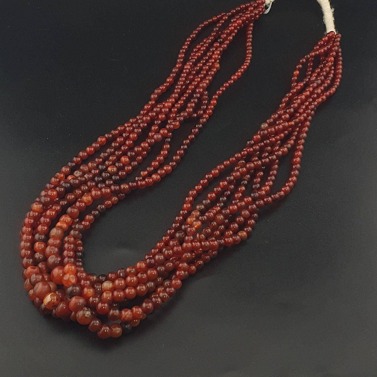 Collier vintage perles africaines agate cornaline rouge multi-rangs du Mali