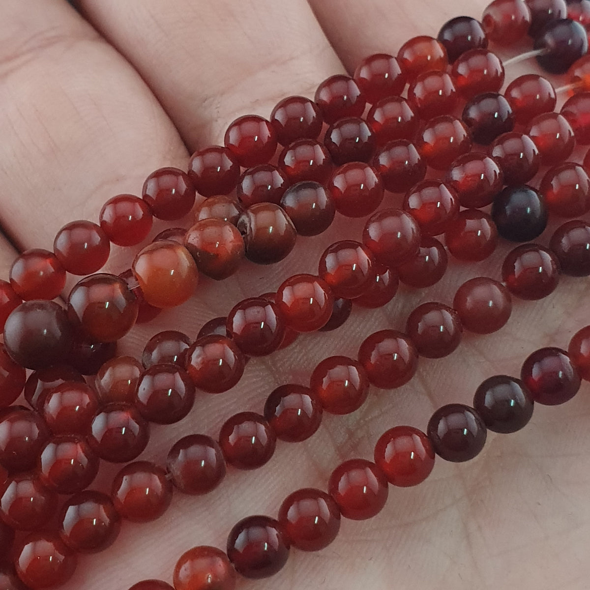 Collier vintage perles africaines agate cornaline rouge multi-rangs du Mali