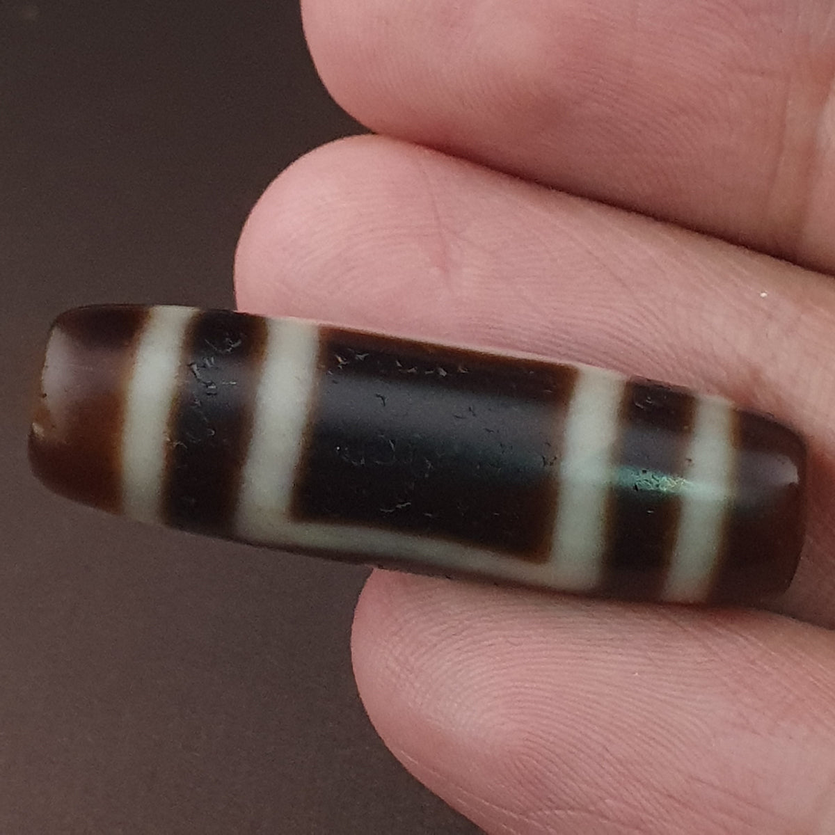 Pendentif Amulette Perle Dzi en Agate Oeil Circulaire & Carré Antique Tibétain de l'Himalaya