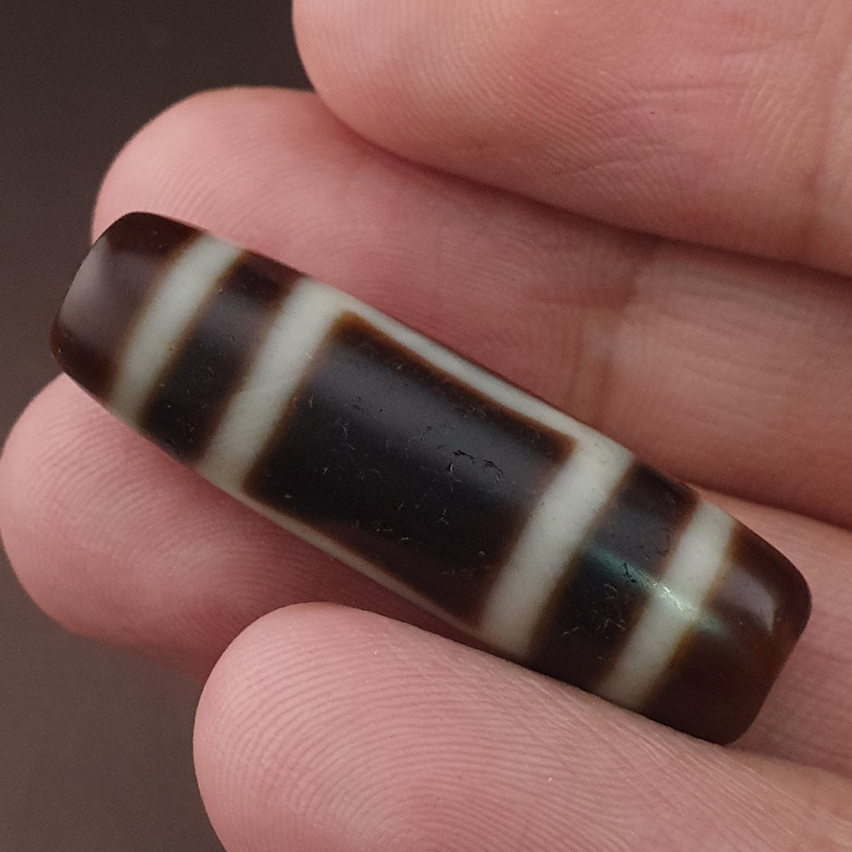 Pendentif Amulette Perle Dzi en Agate Oeil Circulaire & Carré Antique Tibétain de l'Himalaya