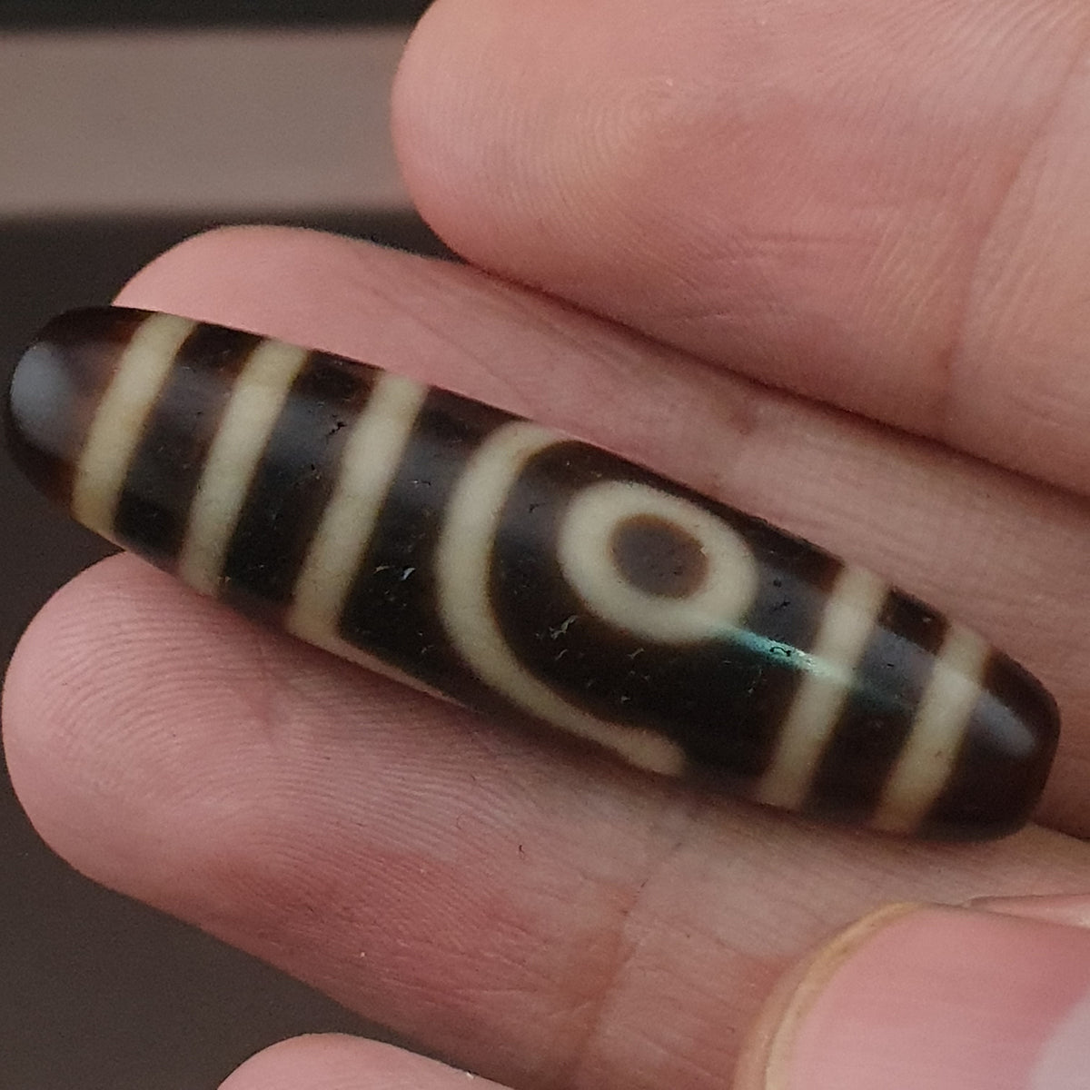 Antique Himalayan Tibetan 2 Eyes Agate Dzi Bead Amulet