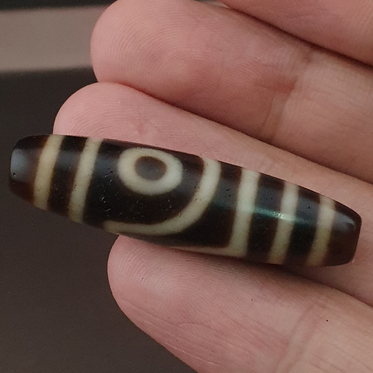 Antique Himalayan Tibetan 2 Eyes Agate Dzi Bead Amulet