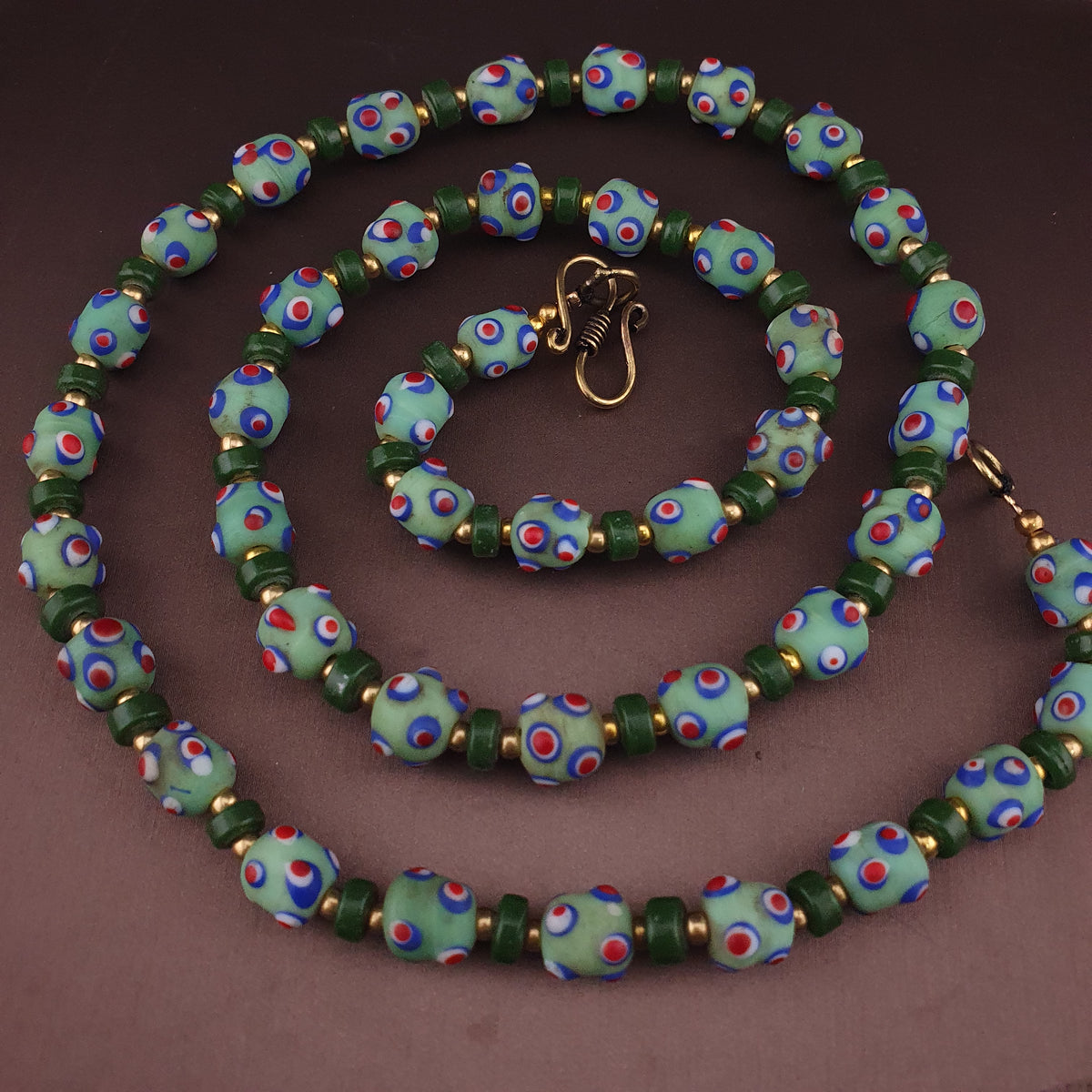 Vintage Venetian Style Skunk Eyes GlassBeads Necklace