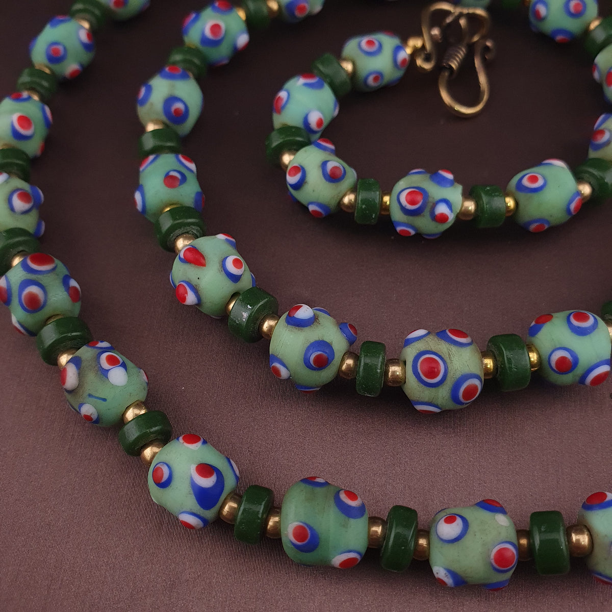 Vintage Venetian Style Skunk Eyes GlassBeads Necklace