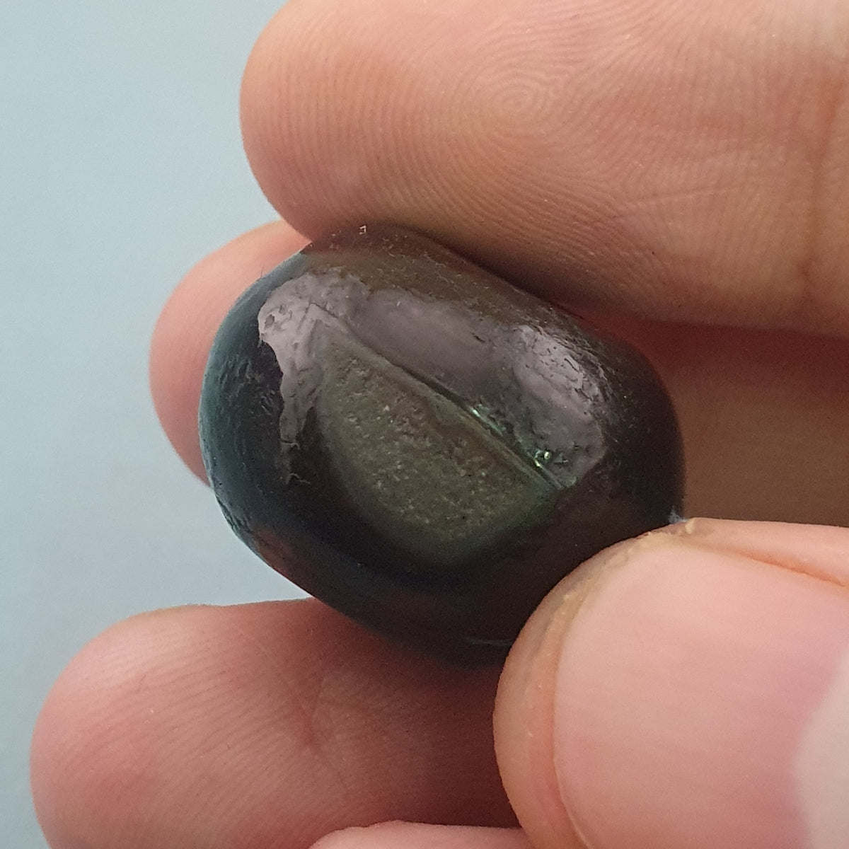 Amulette vintage en œil de Suleimani en agate naturelle, forme pneu