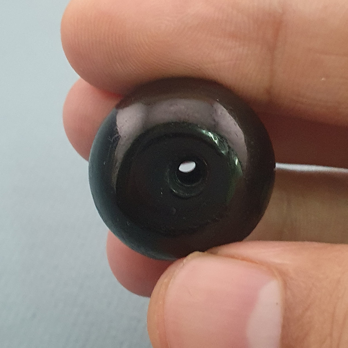 Amulette vintage en œil de Suleimani en agate naturelle, forme pneu