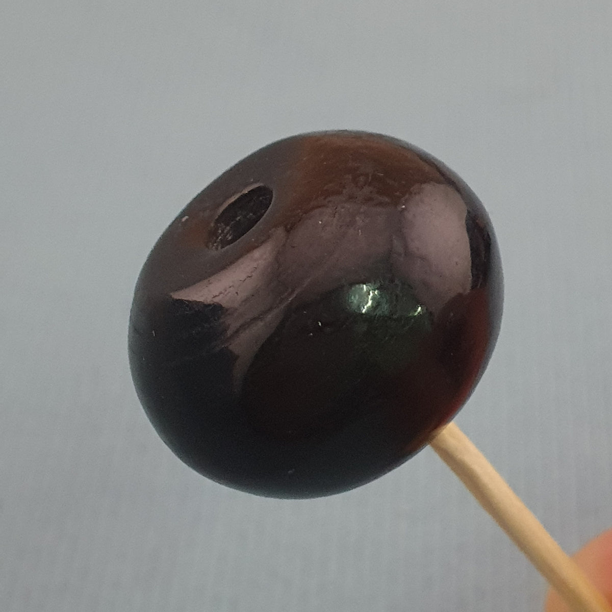 Amulette vintage en œil de Suleimani en agate naturelle, forme pneu