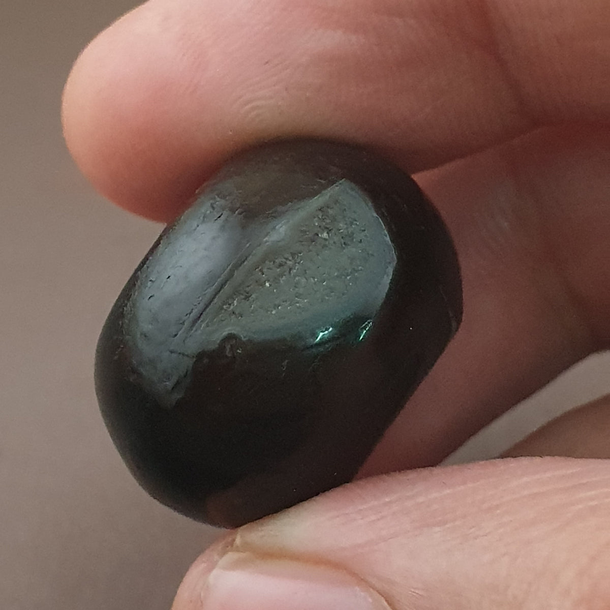 Amulette vintage en œil de Suleimani en agate naturelle, forme pneu