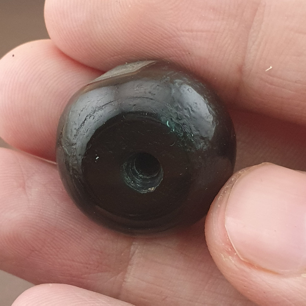 Amulette vintage en œil de Suleimani en agate naturelle, forme pneu